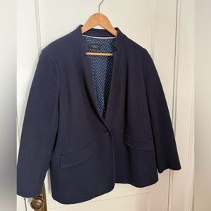 Talbots Women's Navy Blazer Size 16WP